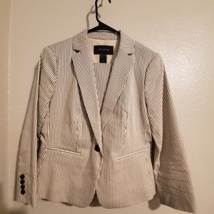 skirt suit Ann Taylor white blue pinstripes size 4